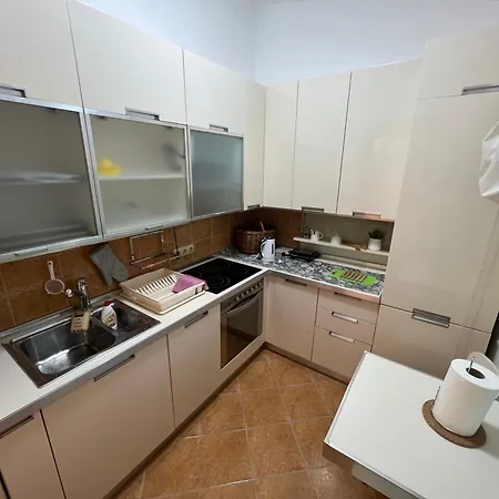 1 Apartament